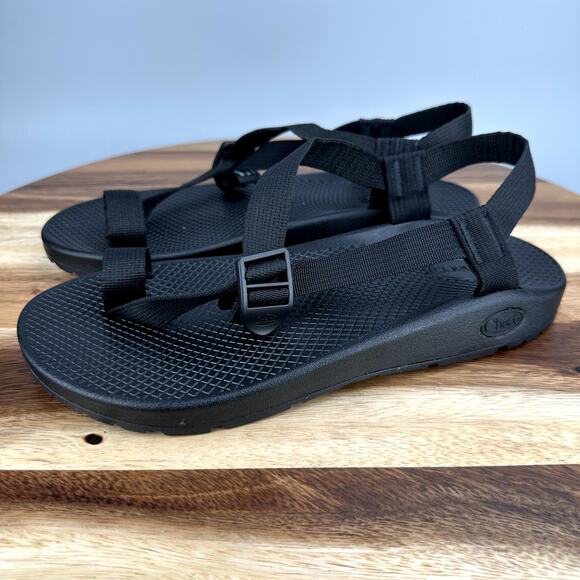 Chaco Z/1 Classic Men's Size 9 Black Walking Outdoor Strappy Sandals NEW - Picture 3 of 5
